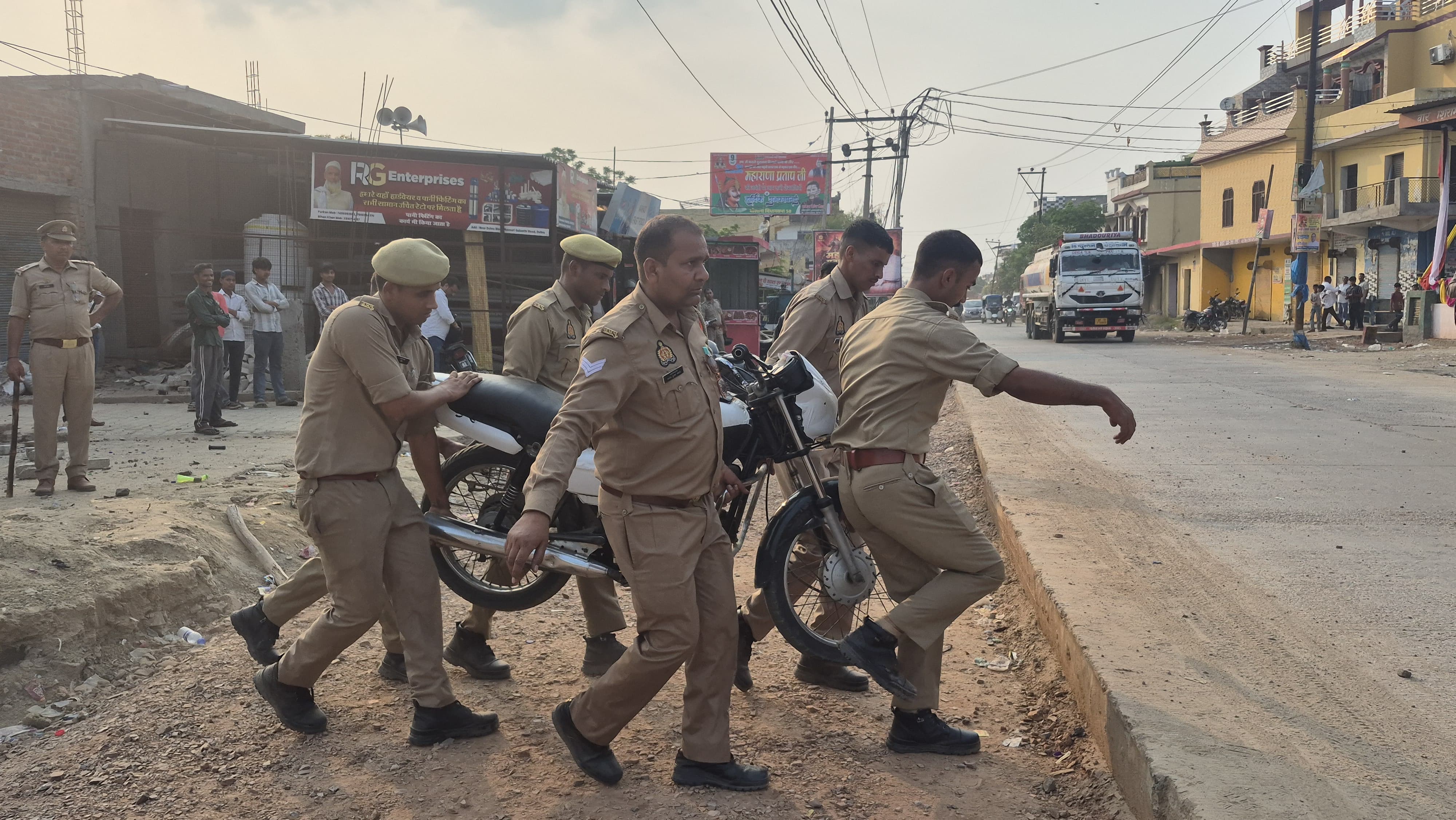 Hapur Violence: महाराणा प्रताप जयंती जुलूस के दौरान बवाल