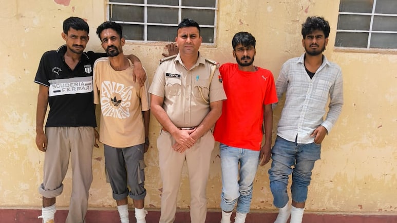 'यह सिर्फ ट्रेलर है, फिल्म आगे दिखाएंगे...' वीडियो वायरल कर धमकी देने वाले मोनू गैंग को पुलिस ने 24 घंटे में दबोचा