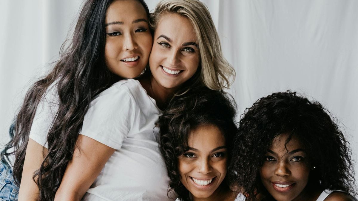 This study also concluded that the gender attractiveness gap diminishes as individuals get older because facial features shrink and become less defined. Photo: Pexels