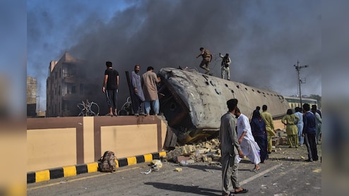20 Killed, 70 Injured In Blast Targeting Shuttle Train In Pakistan's Balochistan