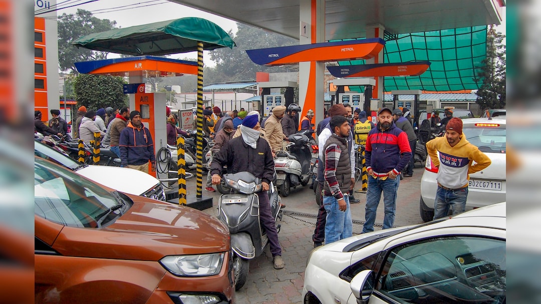 'Arbitrage Problem, Not Supply': Govt Blames Industrial Bulk Buyers For Stress At Fuel Pumps