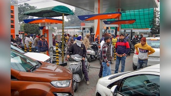 'Arbitrage Problem, Not Supply': Govt Blames Industrial Bulk Buyers For Stress At Fuel Pumps