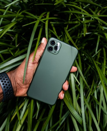 Tips To Prevent Phone Overheating In Summer