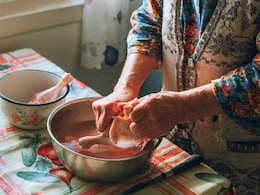 Is Washing Raw Chicken Necessary Or Risky? Experts Explain The Hidden Danger