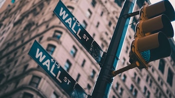 US Stock Market Today: S&P 500, Dow Edge Higher On Iran Peace Hopes; Nasdaq Jumps 1% As AI Rally Intensifies