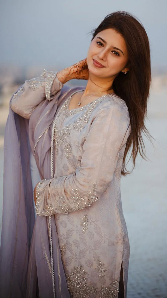 Arshifa Khan's Graceful Soft Ethnic Style