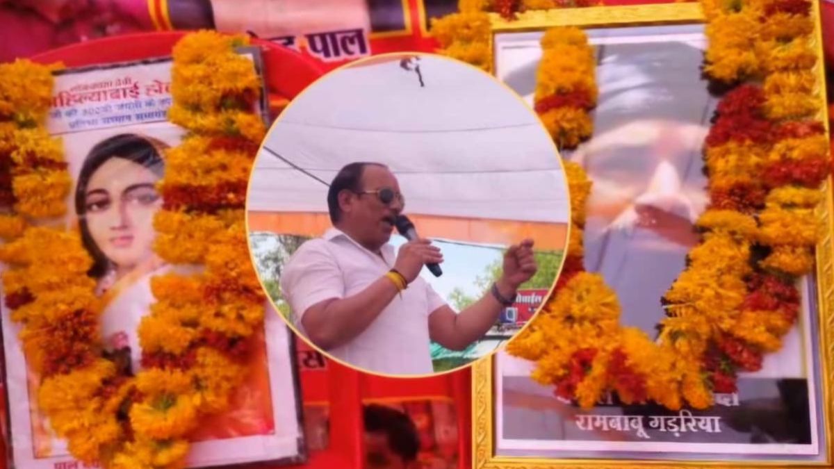 'Companions In Happiness, Sorrow': Madhya Pradesh MLA Praises Chambal Dacoit