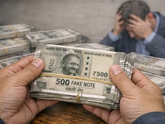 असली नोटों की गड्डी में फंसाए नकली नोट, दिल्ली के कारोबारी को 25 लाख की चपत लगाने वाले ऐसे धरे गए