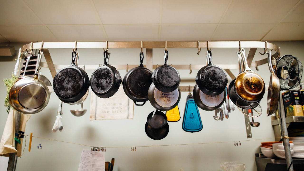 Best Cookware Materials Worth Paying For If Cheap Pans Keep Warping Best Cookware Materials Worth Paying For If Cheap Pans Keep Warping
