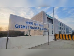 लखनऊ में खौफनाक वारदात, ट्रेन में मिली महिला की बिना सिर वाली लाश, कई टुकड़ों में था शव