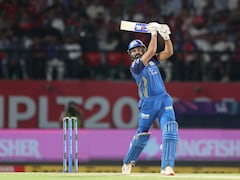 KKR vs MI LIVE Score, IPL 2026: Rohit Sharma, Ryan Rickelton Struggle After KKR Opt To Bowl vs MI