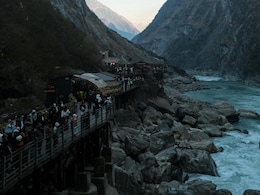 Which Valley Is Known As The Largest Valley In Asia?