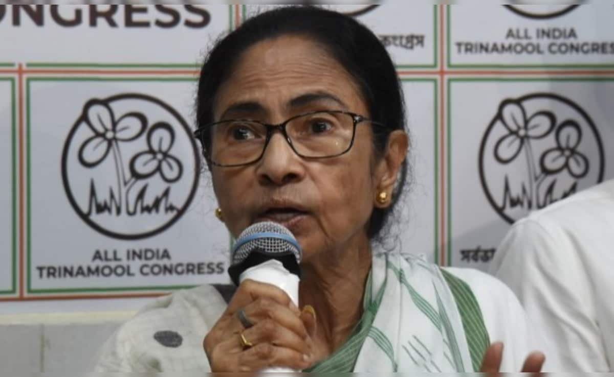'इज्जत से चले जाइए वरना...', ममता बनर्जी के CM पद से इस्तीफा नहीं देने पर बरसे मनोज तिवारी