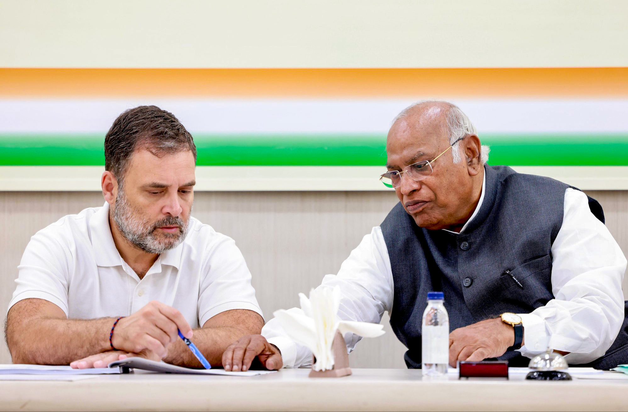 तीन दावेदार, एक कुर्सी&hellip; 5 राज्यों के चुनाव के बाद केरल कांग्रेस में टेंशन, आखिर कौन बनेगा सीएम