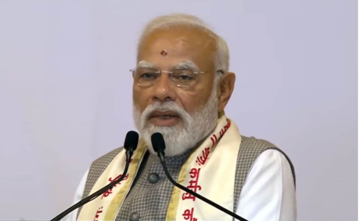 बेंगलुरु में PM मोदी के कार्यक्रम से पहले फुटपाथ पर मिली जिलेटिन की छड़ें, विस्फोटक बनाने में होता है इस्तेमाल