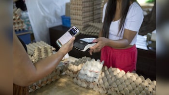 Apple Plans to Let Users Build Their Own Passes in iOS 27 Wallet App