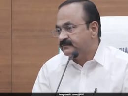As Rain Intensify In Keralam, Chief Minister Orders Hourly Assessment