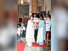 शानदार खेल का हरमनप्रीत कौर को मिला इनाम, राष्ट्रपति ने 'पद्म श्री' से किया सम्मानित