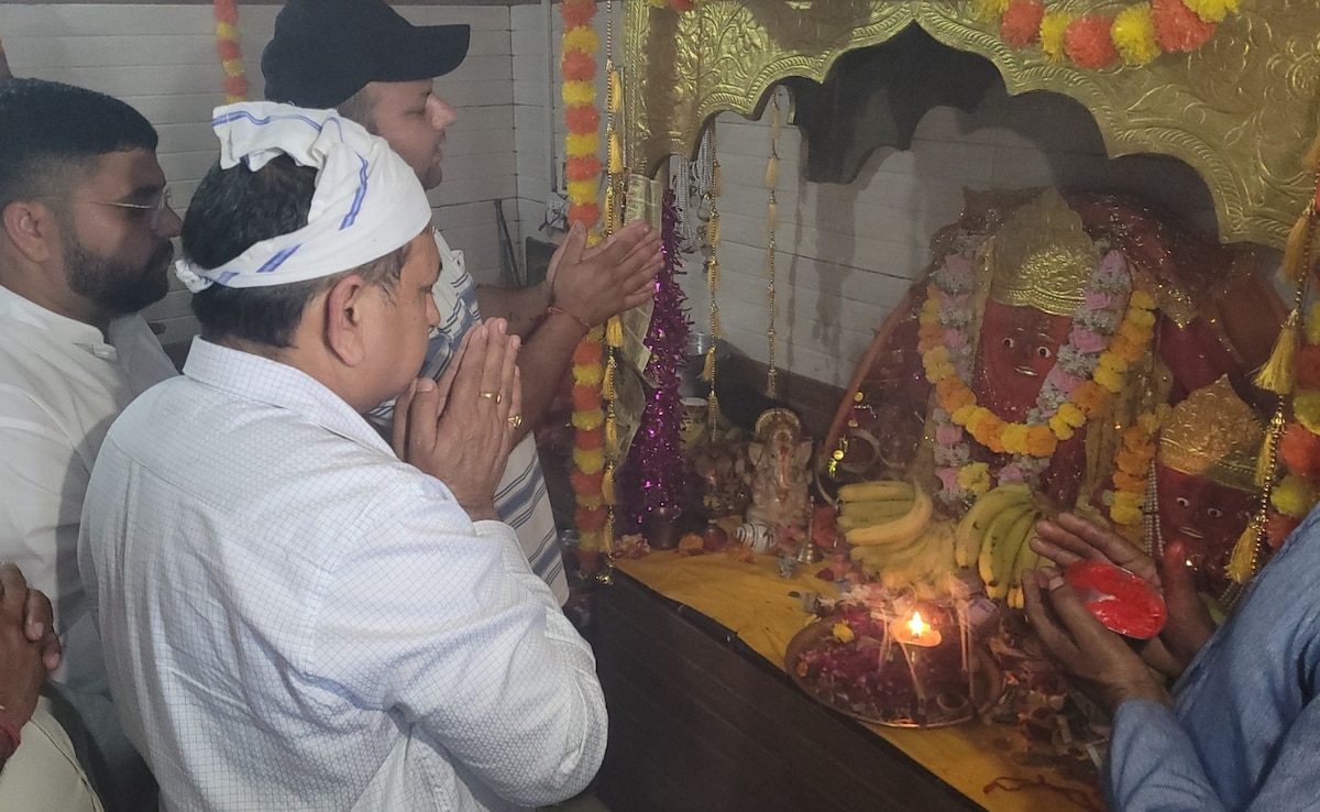 सिख ने बनाया, मुसलमान करते हैं हिफाजत: सरहद के इस मंदिर में गूंजी अमन की दुआ; दिल्ली-हरियाणा से पहुंचे श्रद्धालु