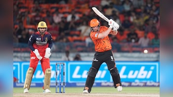 IPL 2026: Heinrich Klassen Smashes Quickfire Fifty Vs RCB, Propels SRH Beyond 200 — Watch