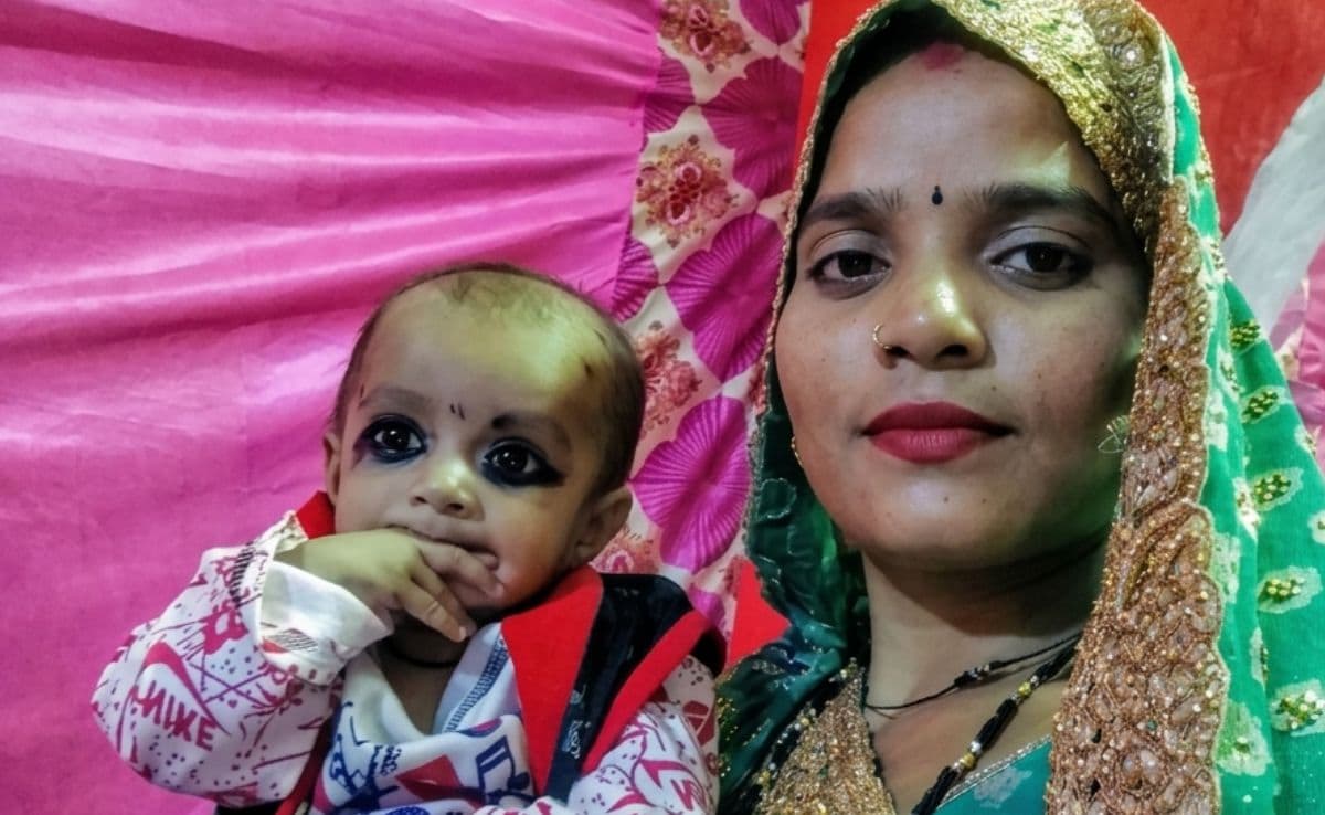 इटावा में हैवानियत: पिता ने 5 माह की फूल सी बच्ची को दीवार पर पटका, मौके पर ही तोड़ा दम
