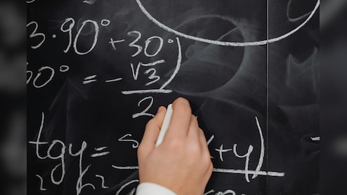 Competitive Exams के लिए नोट कर लें ये Maths Tricks