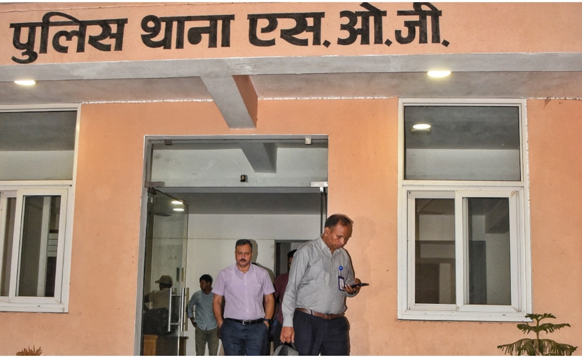 नीट पेपर लीक मामले में 'मनी ट्रेल' का खुलासा, 10 से 15 लाख में बिका एक पेपर! जयपुर में 24 संदिग्धों से CBI कर रही पूछताछ