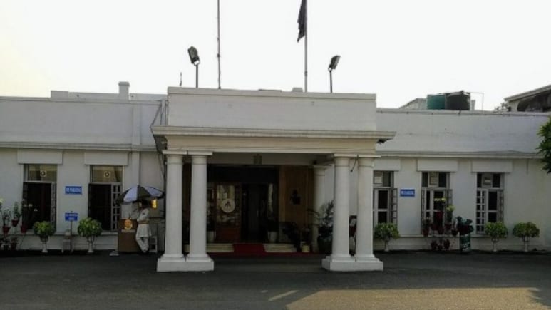 सरकार ने दिल्ली जिमखाना क्लब की जमीन को कब्जे में लेने का दिया आदेश, 15 दिन की मोहलत दी
