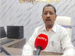 Fake Teacher: शिक्षक के खेल ने शिक्षा के अफसरों के उड़ाए होश, फर्जी पिता के नाम पर कर रहा था नौकरी, हेड मास्टर निलंबित