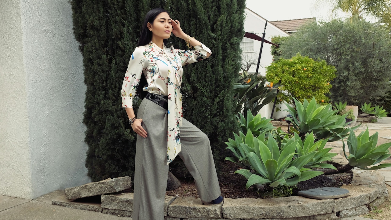 Palazzo Pants Looking Bulky? Non-Tailored Cuts That Slim The Silhouette Palazzo Pants Looking Bulky? Non-Tailored Cuts That Slim The Silhouette