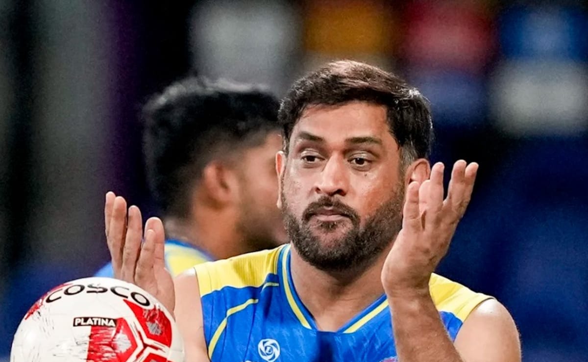 IPL 2026: Will MS Dhoni Play Against Delhi Capitals? Chennai Super Kings Bowling Coach Eric Simons Provides Update