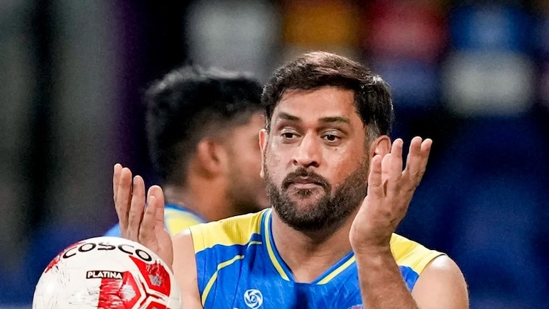 IPL 2026: Will MS Dhoni Play Against Delhi Capitals? Chennai Super Kings Bowling Coach Eric Simons Provides Update