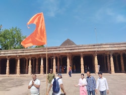 "Sensitive Issue": Supreme Court Refuses To Restore Friday Namaz At Bhojshala