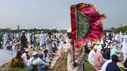 बकरीद पर पश्चिम बंगाल में 107 सालों का इतिहास बदला, शुभेंदु सरकार के फैसले से रेड रोड पर नहीं हुई नमाज