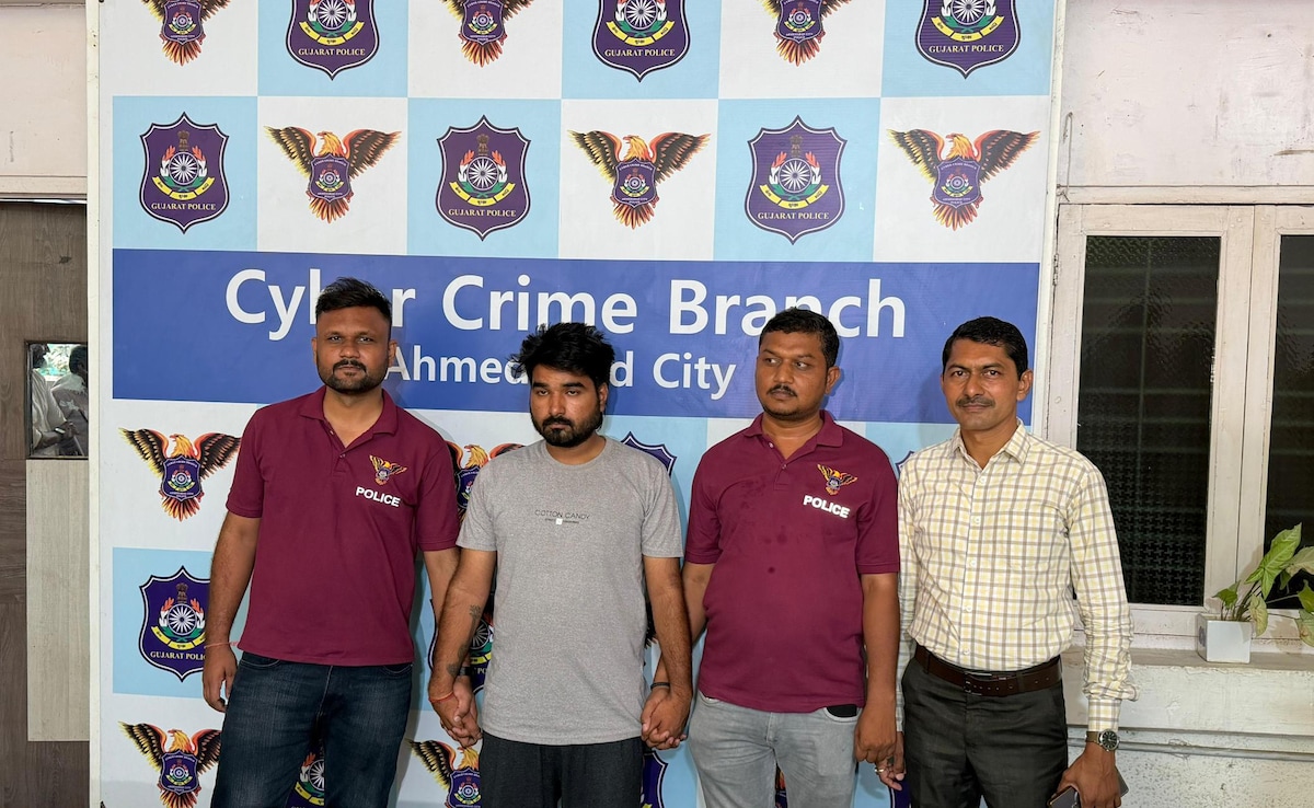 Rajasthan Man Posing As "Love Guru" Arrested For Extortion, Blackmailing