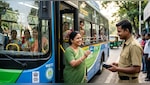 पश्चिम बंगाल में महिलाओं को बड़ा तोहफा! 1 जून से सरकारी बसों में कर सकेंगी फ्री यात्रा, स्मार्ट कार्ड होगा जारी
