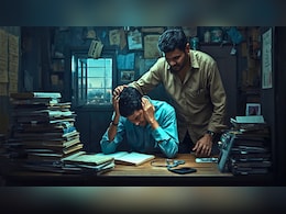 NEET पेपर लीक की पीड़ा: मेरे लिए पापा ने केवल दुकान ही नहीं बंद की थी, अपना वजूद दांव पर लगा दिया था