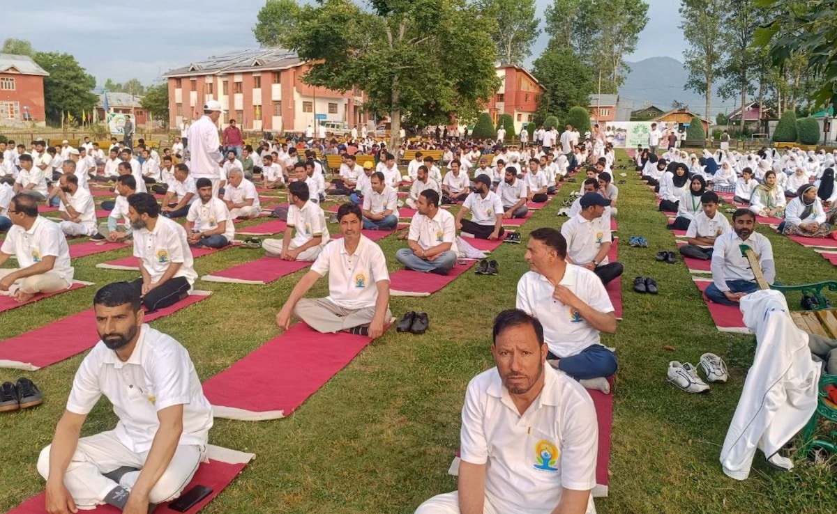 इस बार पश्चिम बंगाल में होगा योग दिवस का कार्यक्रम, आने के लिए करना होगा ऑनलाइन रजिस्ट्रेशन, क्या है थीम?