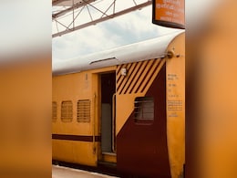 Do You Know: ट्रेन में अलग-अलग रंग के कोच क्&zwj;यों लगाए जाते हैं