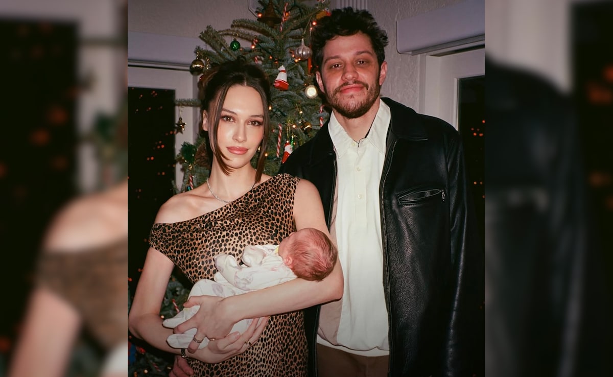 Elsie Hewitt Hints She Is Raising Daughter Alone After Split From Pete Davidson