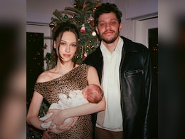 Elsie Hewitt Hints She Is Raising Daughter Alone After Split From Pete Davidson