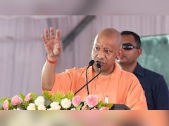 लखनऊ, गाजियाबाद में हत्याएं, सीएम योगी ने अधिकारियों की ली क्‍लास, जानें- किन अधिकारियों को हटाया