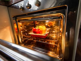 Using An Oven For Cooking And Baking? These Mistakes Could Be Ruining Your Dishes