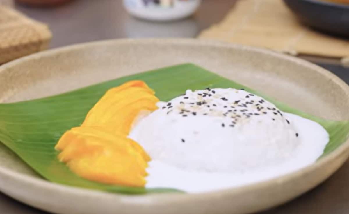 Sanjeev Kapoor's Mango Sticky Rice Pudding: बिना ज्यादा चीनी के बनाएं ये रॉयल मैंगो डेजर्ट