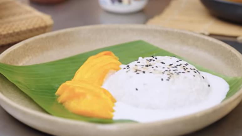 Sanjeev Kapoor's Mango Sticky Rice Pudding: बिना ज्यादा चीनी के बनाएं ये रॉयल मैंगो डेजर्ट
