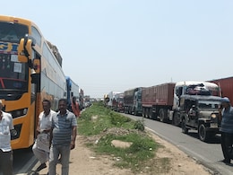 गोपालगंज: NH-27 के डुमरिया पुल पर 10 घंटे का महाजाम, चिलचिलाती धूप में भूख-प्यास से बेहाल हुए हजारों यात्री