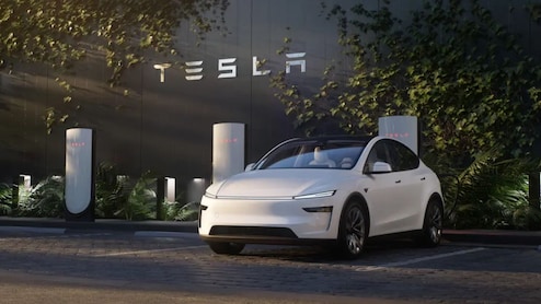 Tesla Stock Falls Over 6% Even As EV Maker Reports Strong Q2 Sales Figures