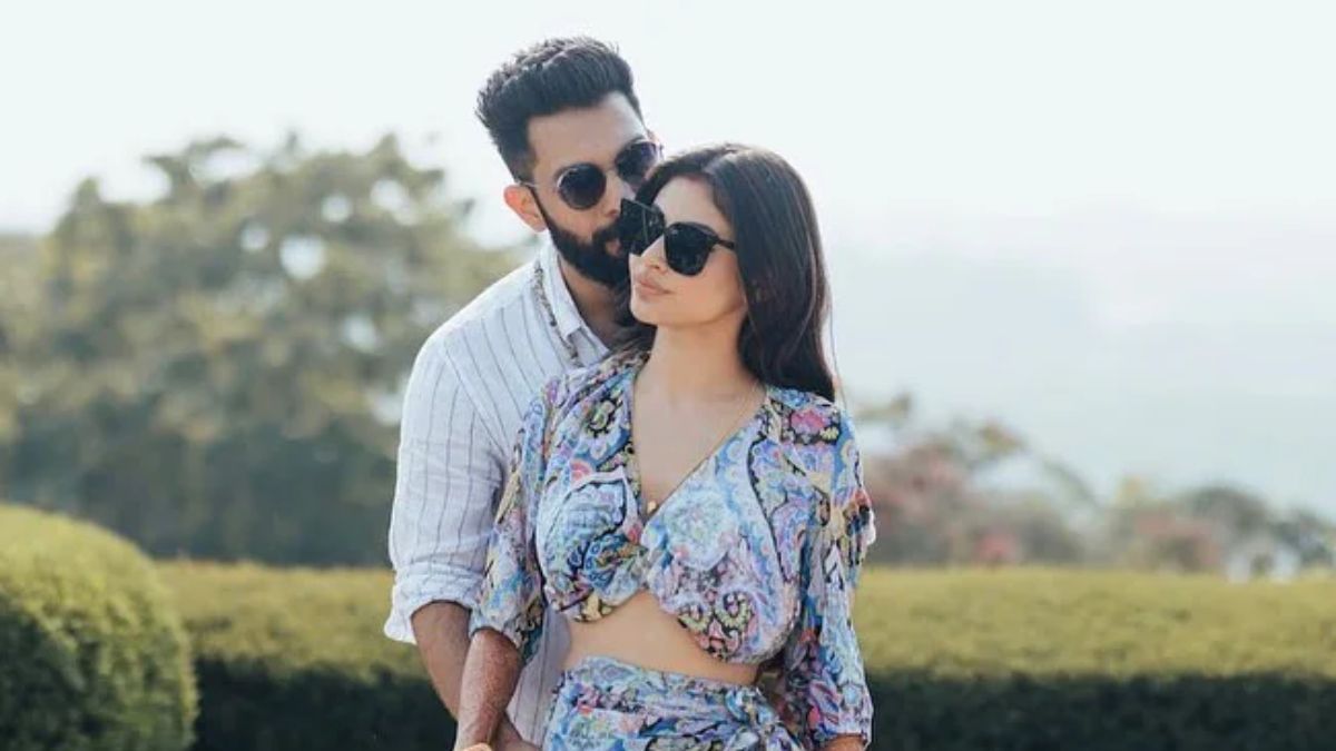 Mouni Roy And Suraj Nambiar Unfollow Each Other On Instagram, Internet Asks 'Divorce Soon?'