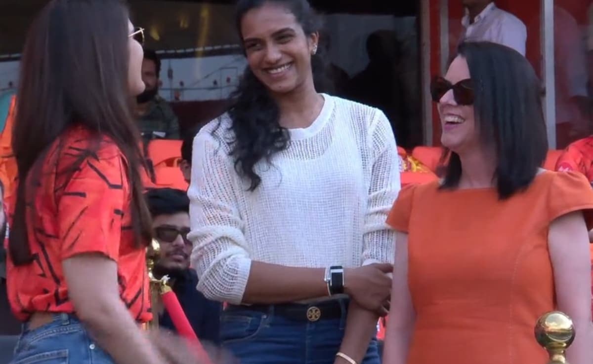 IPL 2026: PV Sindhu Attends SRH vs KKR Match With Husband