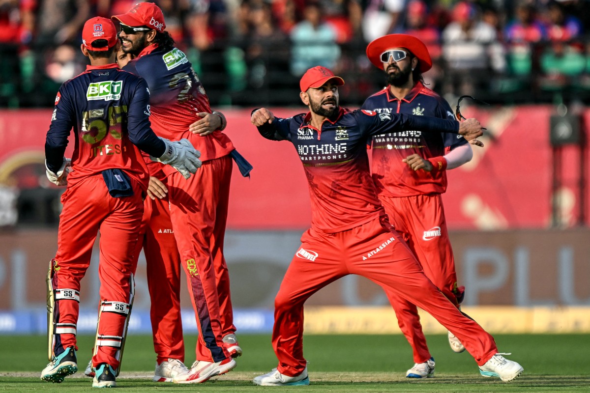 Virat Kohli's Tactic Masterclass Leads To Wicket For RCB. Reaction Says It All